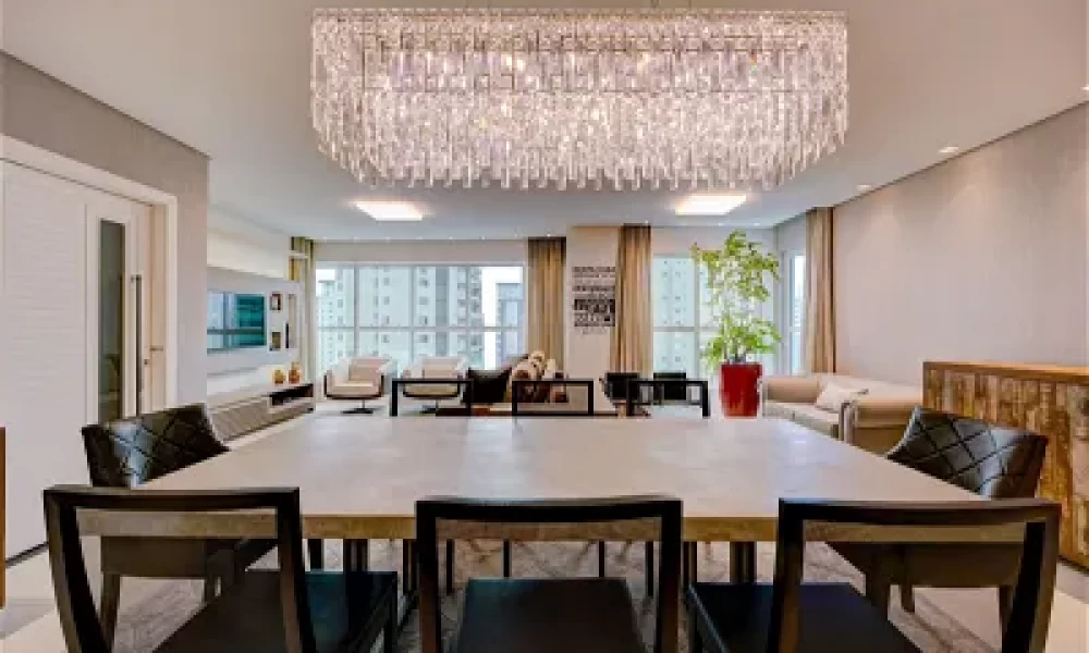 Four Seasons Residence